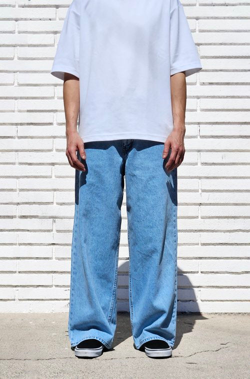 Neo Blue Super Baggy Jeans